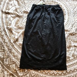 Hinge silk skirt